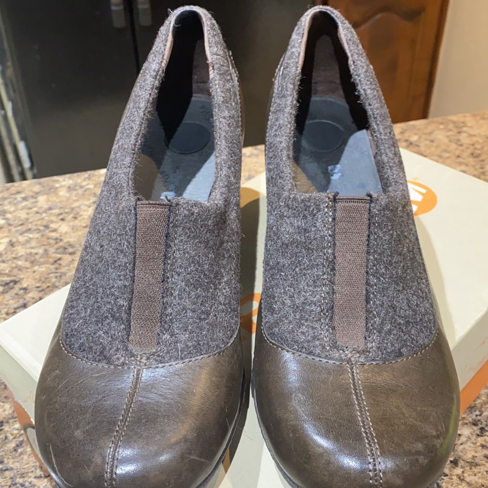 Merrel shoes - Picture 4 of 7